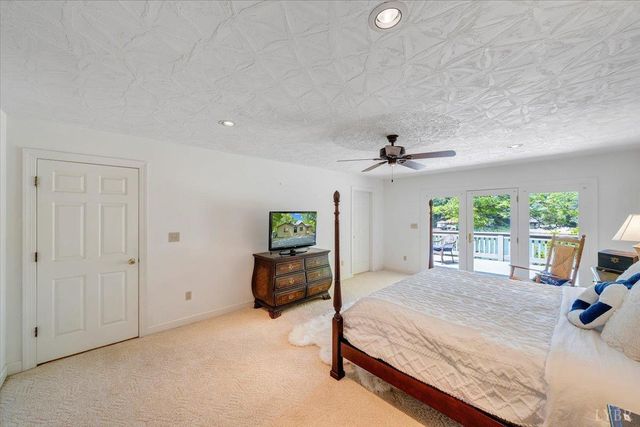 194 Kings Way, Wirtz, VA 24184