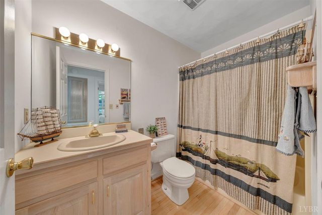 194 Kings Way, Wirtz, VA 24184