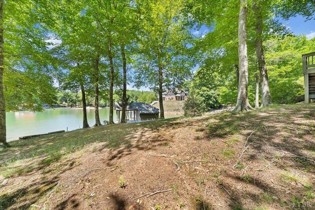 194 Kings Way, Wirtz, VA 24184