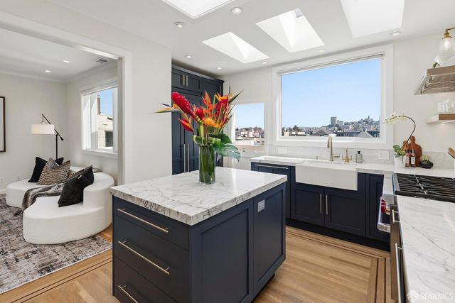 3036 Pierce Street, San Francisco, CA 94123