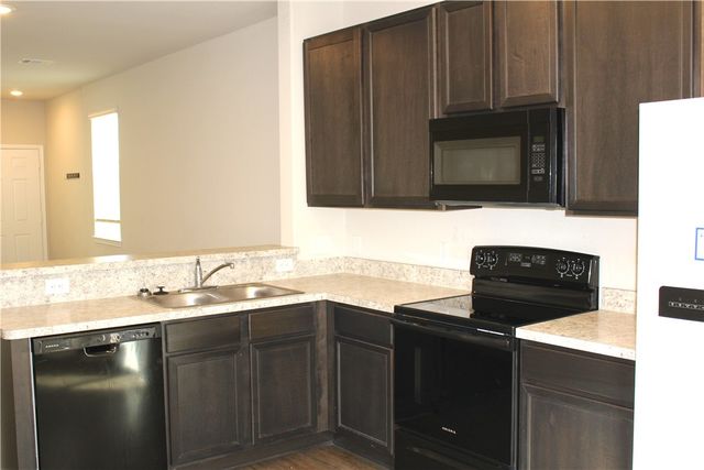 1421 Promise Court, Bryan, TX 77803