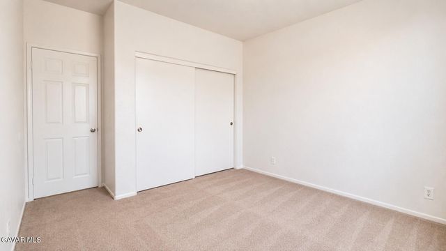 2324 E Newgrove Street, Lancaster, CA 93535
