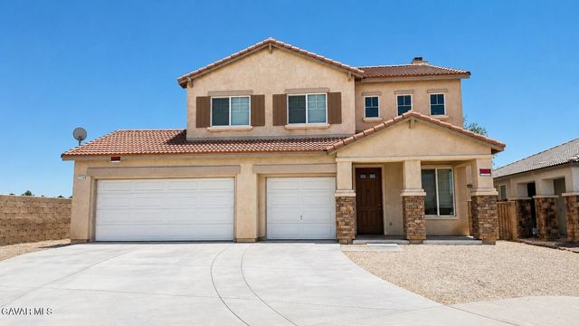 2324 E Newgrove Street, Lancaster, CA 93535