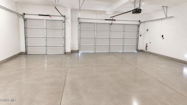 2324 E Newgrove Street, Lancaster, CA 93535