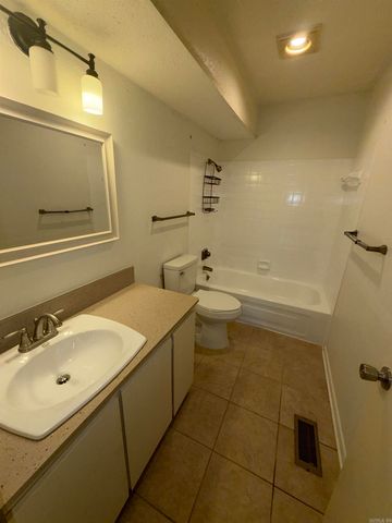 505 Green Mountain Cir Apt 39, Little Rock, AR 72211