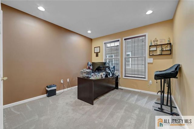 7 Colemantown Drive, Chesterfield, NJ 08515