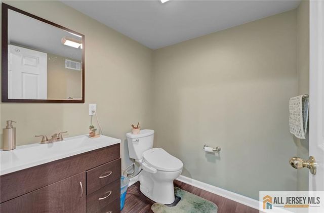 7 Colemantown Drive, Chesterfield, NJ 08515