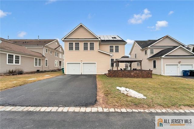 7 Colemantown Drive, Chesterfield, NJ 08515