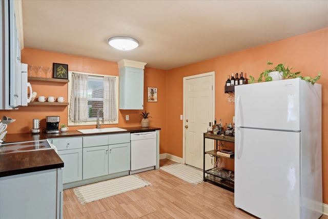 2638 Dellwood Avenue, North Charleston, SC 29405