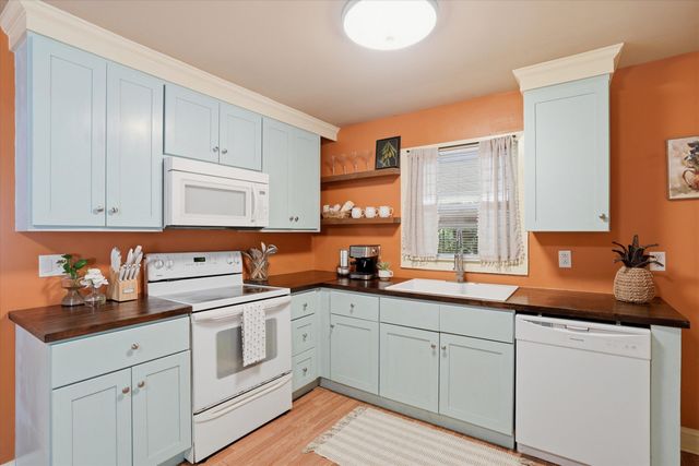 2638 Dellwood Avenue, North Charleston, SC 29405