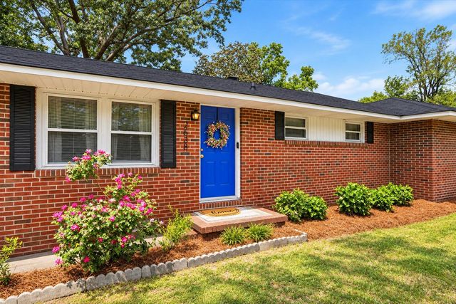 2638 Dellwood Avenue, North Charleston, SC 29405