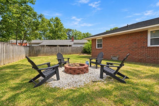 2638 Dellwood Avenue, North Charleston, SC 29405