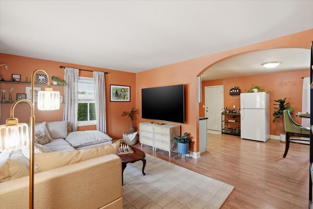 2638 Dellwood Avenue, North Charleston, SC 29405