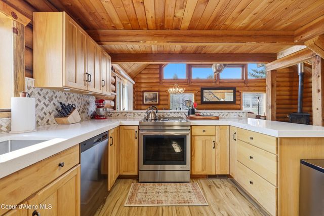 2128 E Shoshone AVE, Athol, ID 83801