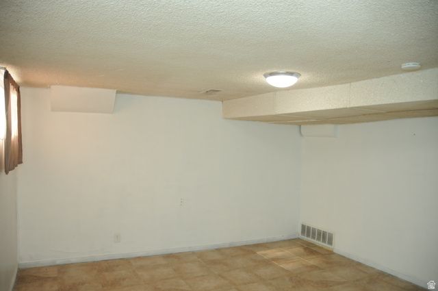 2770 W 5400 S, Taylorsville, UT 84129