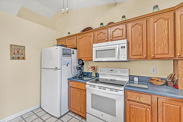 1072 Old Dominion CT, Moneta, VA 24121