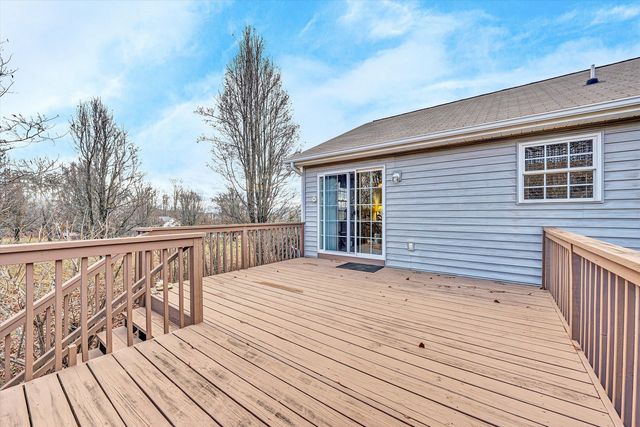 1072 Old Dominion CT, Moneta, VA 24121