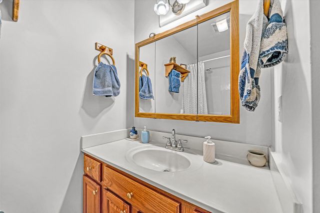 1072 Old Dominion CT, Moneta, VA 24121