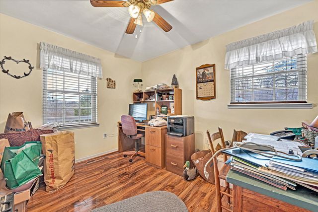 1072 Old Dominion CT, Moneta, VA 24121