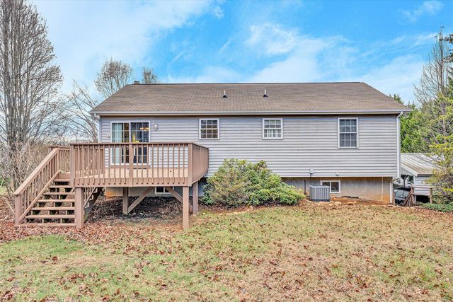 1072 Old Dominion CT, Moneta, VA 24121