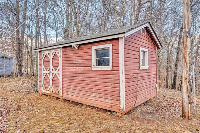 1072 Old Dominion CT, Moneta, VA 24121