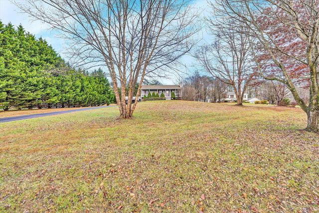 1072 Old Dominion CT, Moneta, VA 24121