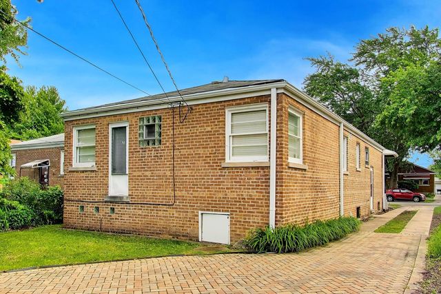 3852 W 80th Street, Chicago, IL 60652