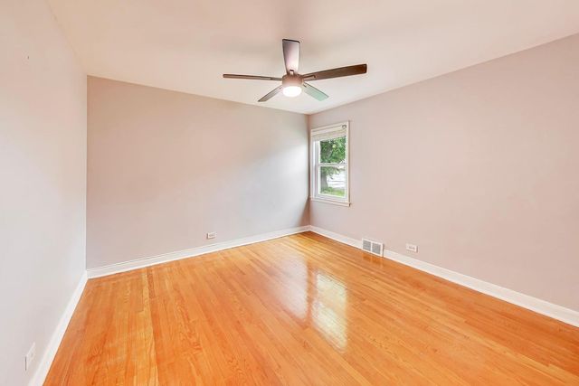 3852 W 80th Street, Chicago, IL 60652