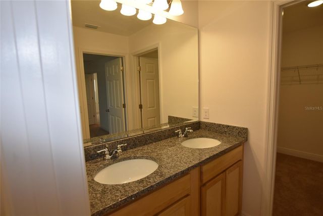 1845 ROSS HAMMOCK AVENUE, Groveland, FL 34736