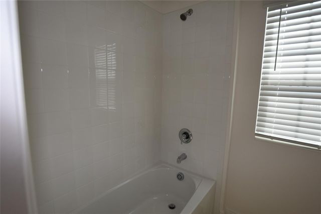 1845 ROSS HAMMOCK AVENUE, Groveland, FL 34736