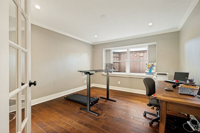 11 Bunker Hill, Richardson, TX 75080