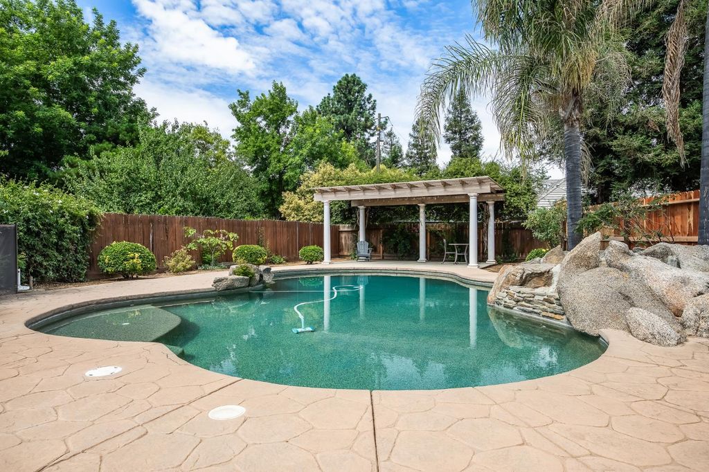 Image 33 of property listing at 2658 Purvis Avenue, Clovis, CA 93611