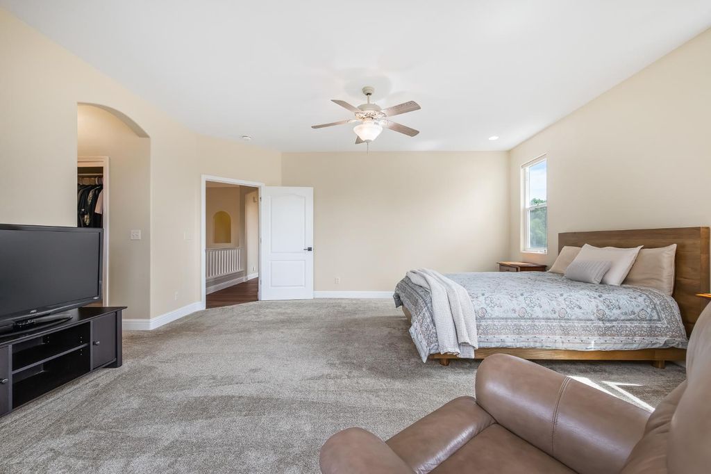 Image 48 of property listing at 2658 Purvis Avenue, Clovis, CA 93611