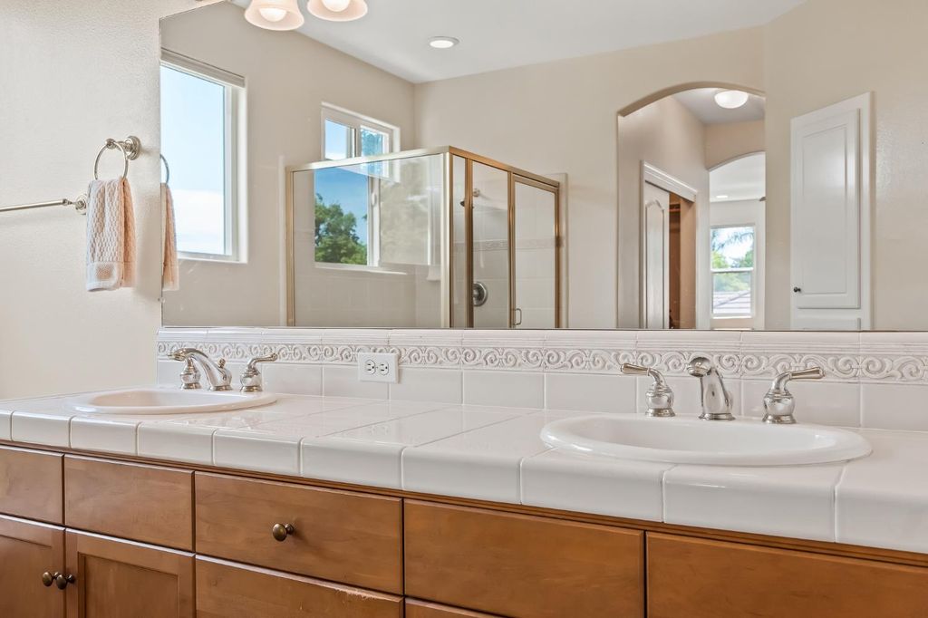 Image 53 of property listing at 2658 Purvis Avenue, Clovis, CA 93611