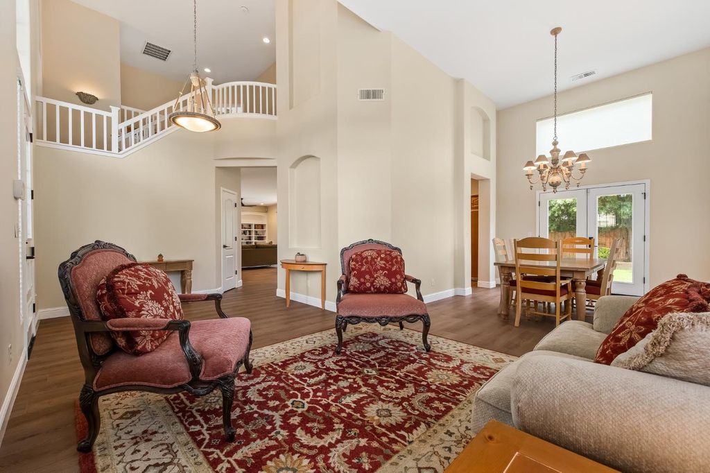 Image 6 of property listing at 2658 Purvis Avenue, Clovis, CA 93611