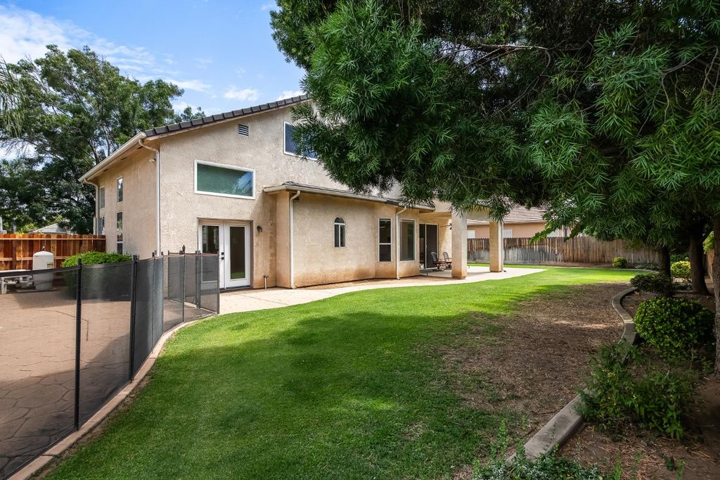 Image 77 of property listing at 2658 Purvis Avenue, Clovis, CA 93611