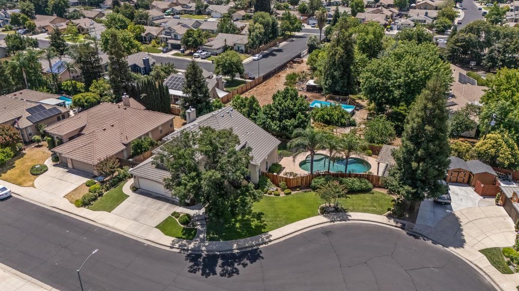 Image 88 of property listing at 2658 Purvis Avenue, Clovis, CA 93611
