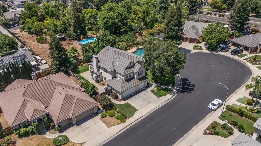 Image 91 of property listing at 2658 Purvis Avenue, Clovis, CA 93611