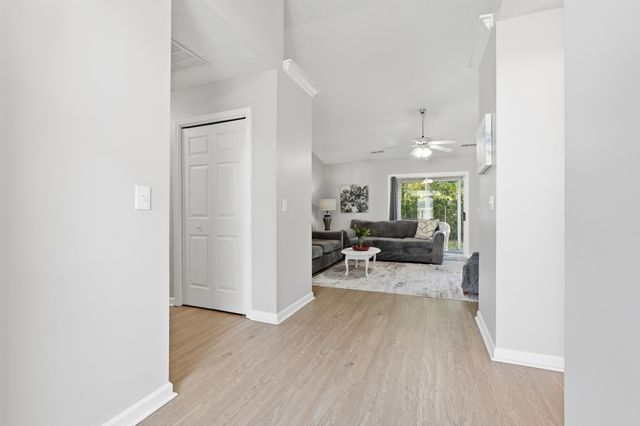 526 Waverly Loop, Murrells Inlet, SC 29576