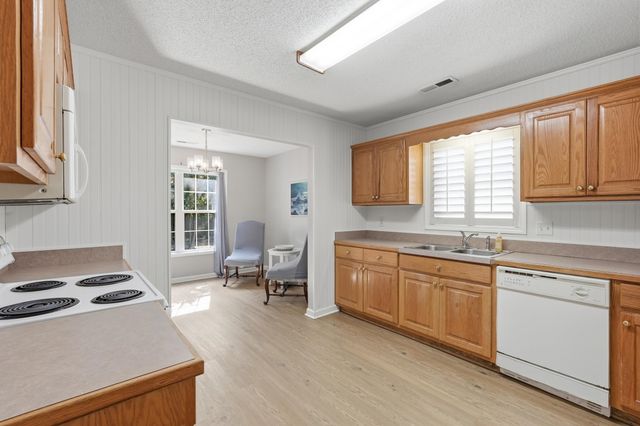 526 Waverly Loop, Murrells Inlet, SC 29576