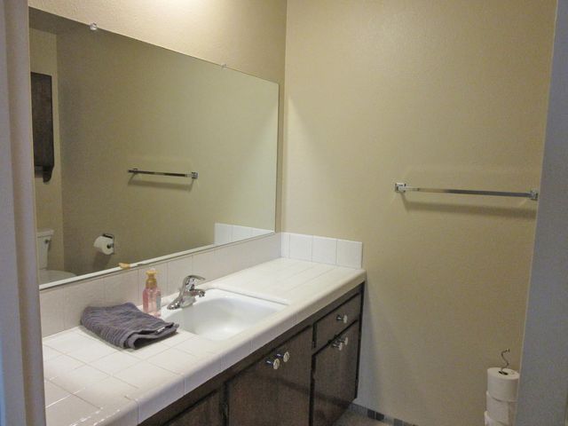 3733 Longbridge Dr, Modesto, CA 95356
