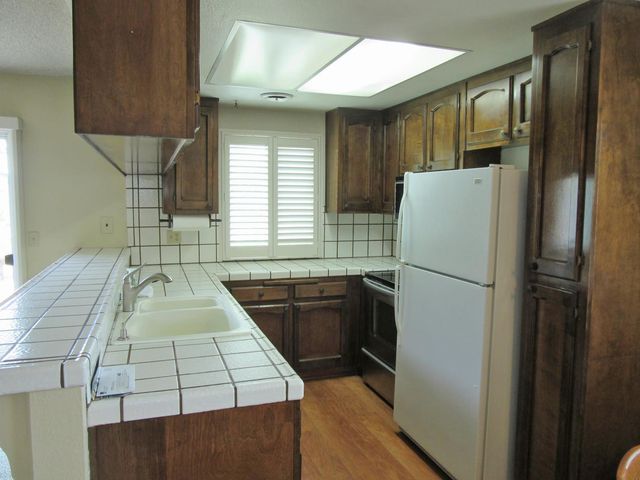 3733 Longbridge Dr, Modesto, CA 95356