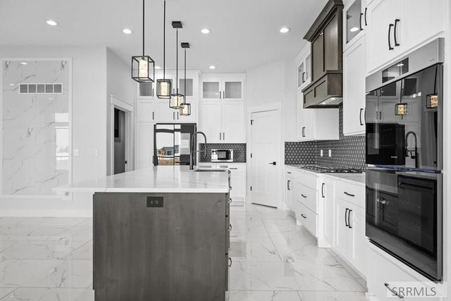 834 E 1580 N, Shelley, ID 83274