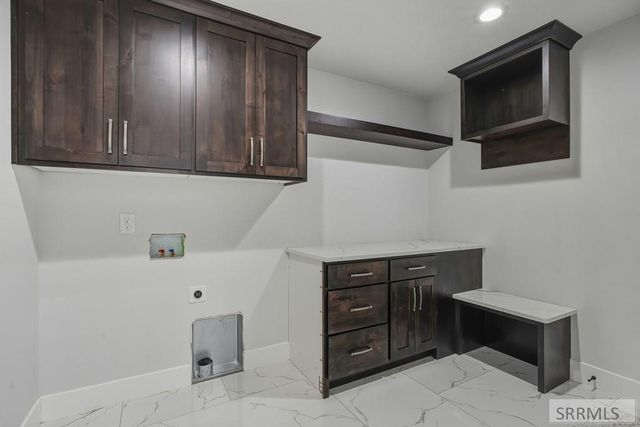 834 E 1580 N, Shelley, ID 83274