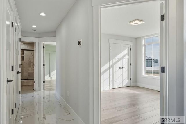 834 E 1580 N, Shelley, ID 83274