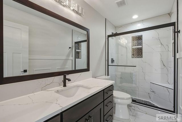 834 E 1580 N, Shelley, ID 83274