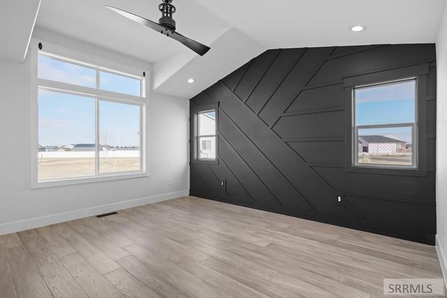 834 E 1580 N, Shelley, ID 83274