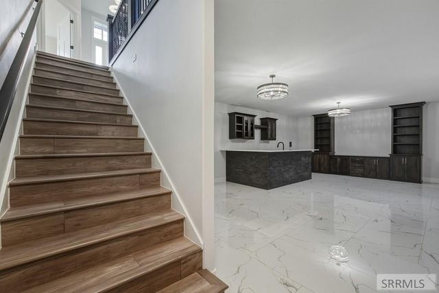 834 E 1580 N, Shelley, ID 83274