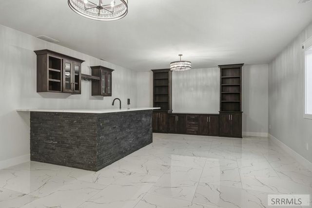 834 E 1580 N, Shelley, ID 83274