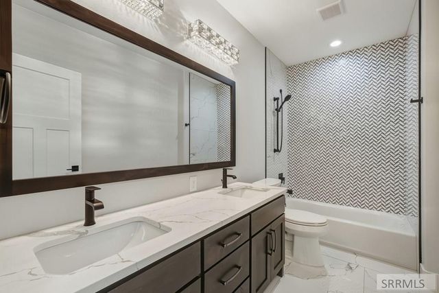 834 E 1580 N, Shelley, ID 83274